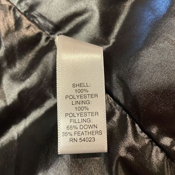 Banana Republic- Down Feather Full Button Black Cream Pattern Vest- Size XS - Picture 7 of 8